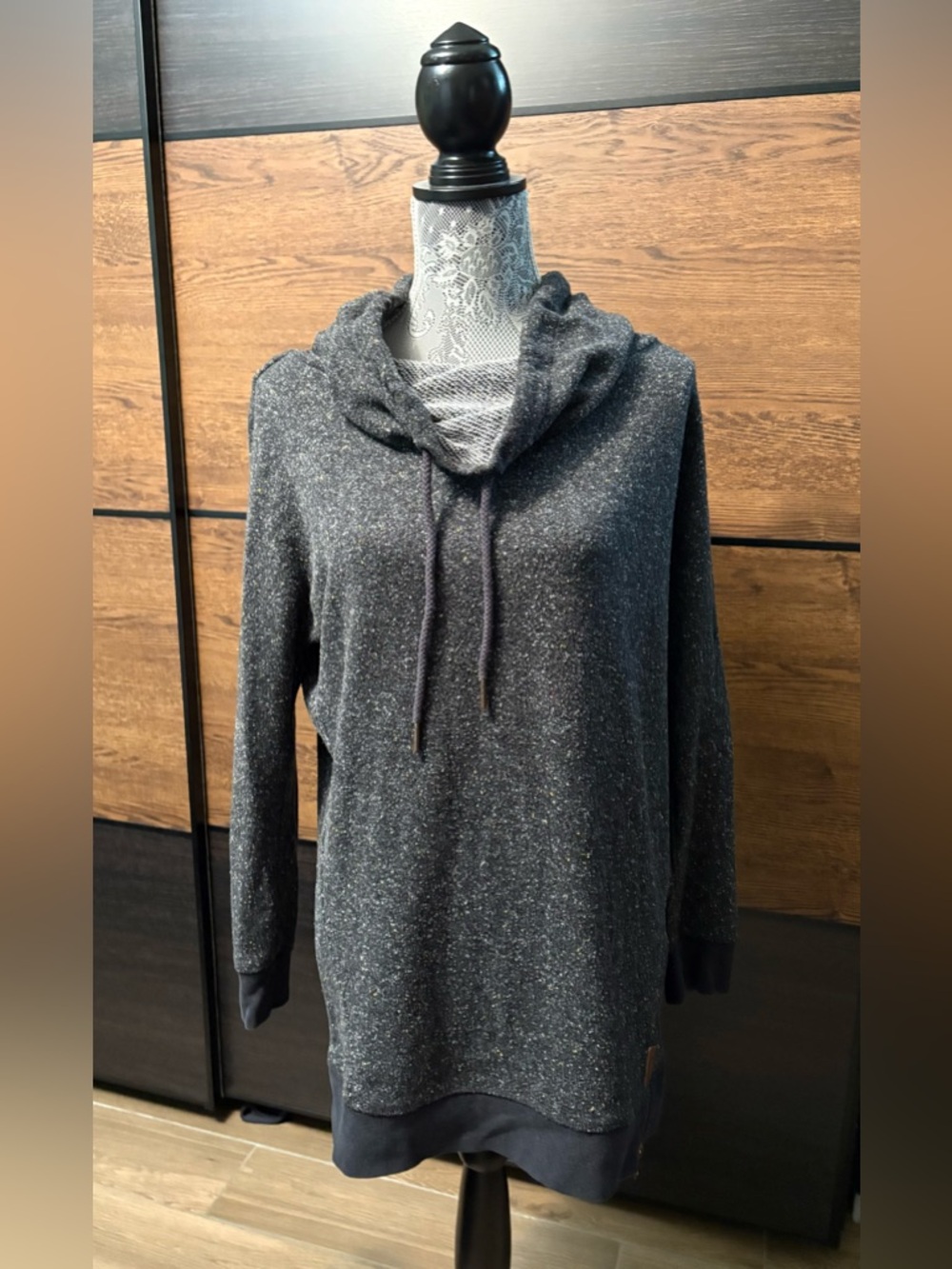 Roots Black and White Turtleneck Tunic Sweater